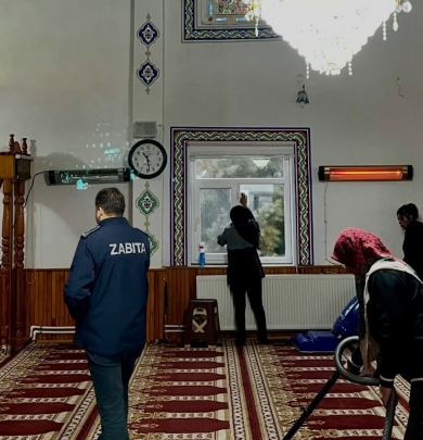 Ramazan Ayı Öncesi Camilerde Temizlik Çalışmaları Yapıldı