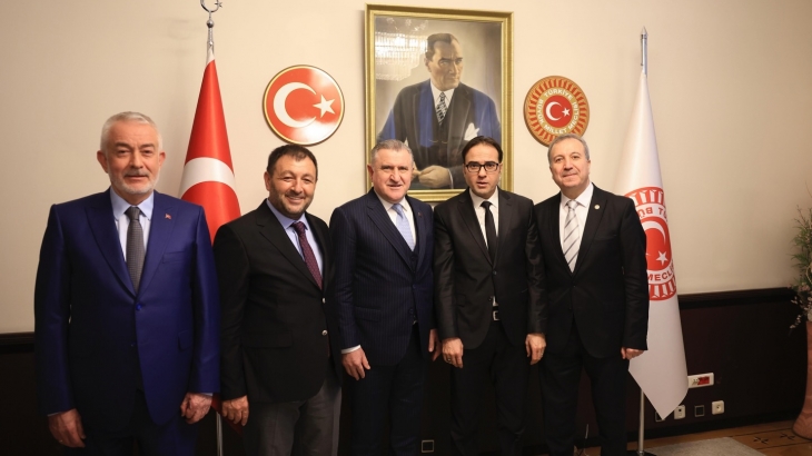 Belediye Başkanımız Mehmet Özata, Gençlik ve Spor Bakanı Osman Aşkın Bak'ı Ziyaret Etti