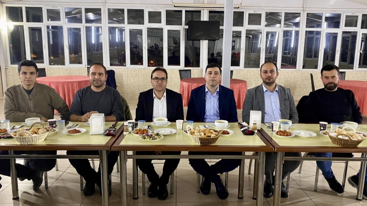 Belediye Başkanımız Mehmet Özata, Öğretmenlerle Bir Araya Geldi -24