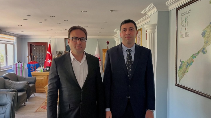 Yenişarbademli Kaymakamlığı’nda Bayramlaşma Programı Düzenlendi | 24